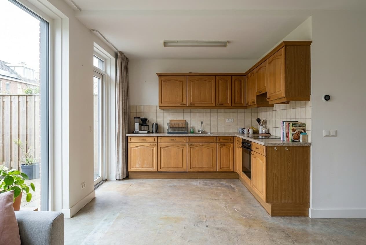 Keuken vóór de renovatie door Max Magic Touch
